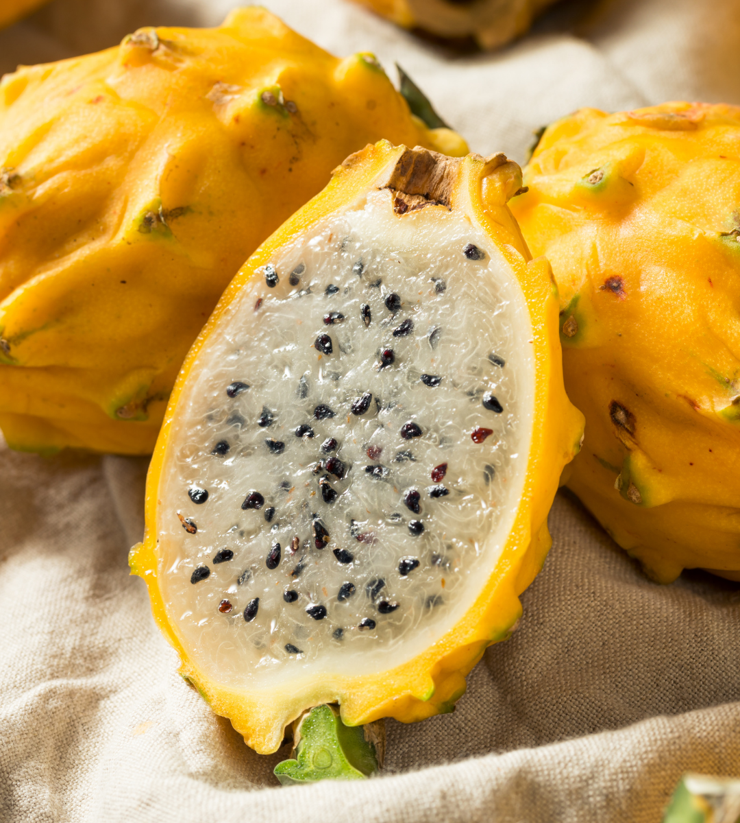 Geltonasis drakono vaisius (Pitahaya)